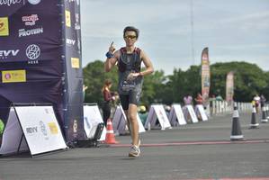 BIB: 9026
                            <button type="button" onclick="openModal(4912331)" class="btn btn-primary btn-sm float-right btn-popup" data-toggle="modal" data-target=".modal-high-quality">
                        <i class="fas fa-shopping-cart"></i> Add to Cart
                    </button>
                                            <button type="button" onclick="isThisMe(4912331, true)" class="btn btn-success btn-sm float-right btn-popup btn-isme hidden" data-toggle="tooltip" data-placement="bottom" title="นี่คือรูปของคุณใช่ไหม คลิกที่นี่เพื่อเอาเข้าอัลบั้ม">
                        <i class="fas fa-plus"></i> Add to album
                    </button>
                    <button type="button" onclick="isThisMe(4912331, false)" class="btn btn-warning btn-sm float-right btn-popup btn-isnotme hidden">
                        <i class="fas fa-ban"></i> Remove from album
                    </button>